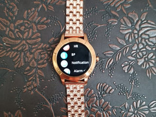 Ceas de tip smart watch foto 7