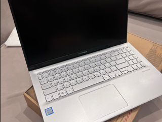 Asus VivoBook X512FA foto 3