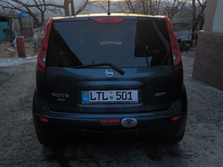 Nissan Note foto 2