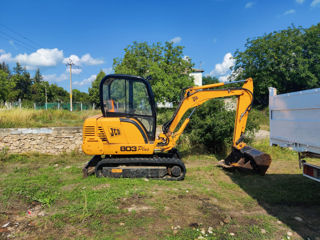 Excavator JCB