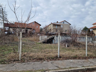Lot de pamant cu temelie, Ialoveni Moldova foto 1