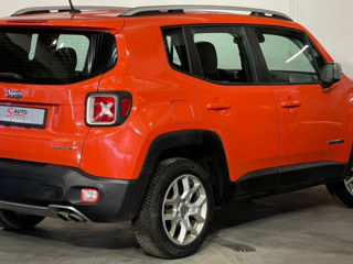 Jeep Renegade фото 2