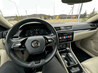 Skoda Superb foto 5