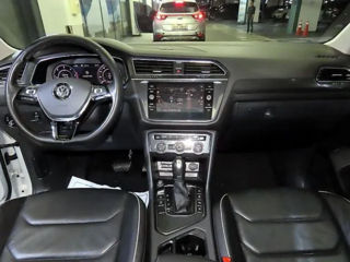 Volkswagen Tiguan foto 7