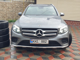 Mercedes GLC foto 7
