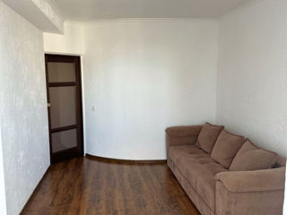 Apartament cu 1 cameră, 47 m², Buiucani, Chișinău foto 3