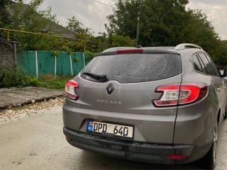 Renault Megane foto 2