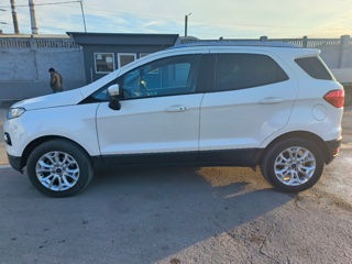 Ford EcoSport foto 8