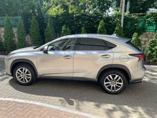 Lexus NX Series foto 2