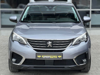 Peugeot 5008 foto 2