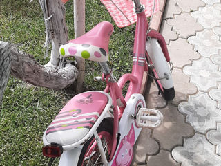 Bicicletă pentru fetițe 4-7ani foto 2