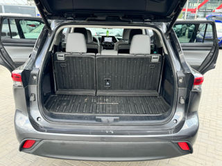 Toyota Highlander foto 18