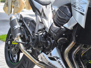 Kawasaki ZR800 foto 4