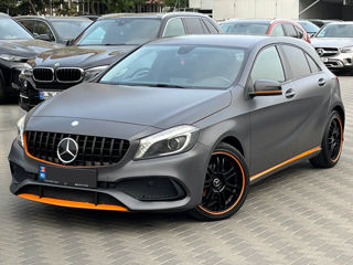 Mercedes A-Class foto 1