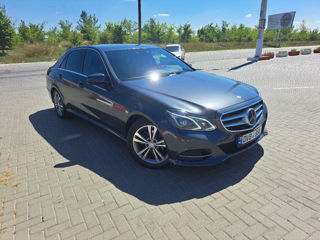 Mercedes E-Class foto 3