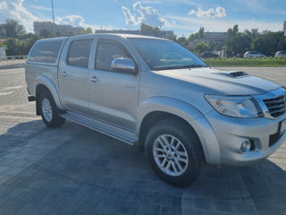 Toyota Hilux foto 4