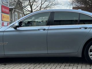 BMW 7 Series foto 8