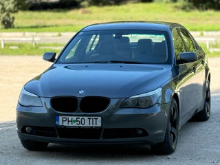 BMW 5 Series foto 3