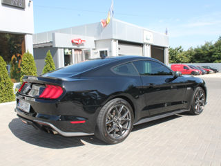 Ford Mustang foto 4