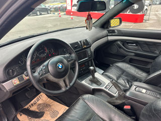 BMW 5 Series foto 10