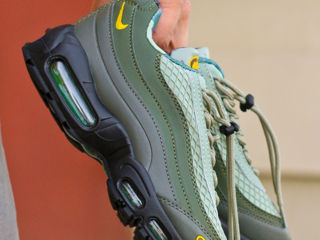 Nike Air Max 95 Corteiz Gutta Green foto 2