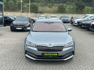 Skoda Superb foto 3