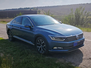 Volkswagen Passat foto 3