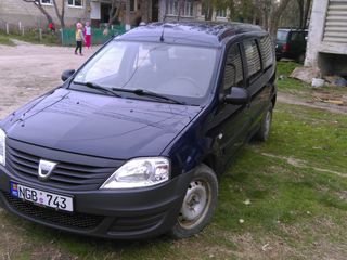 Dacia Logan foto 1