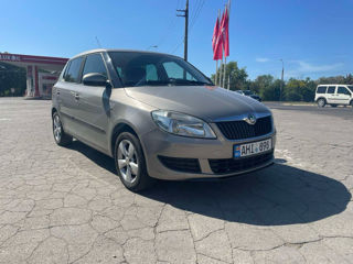 Skoda Fabia foto 2