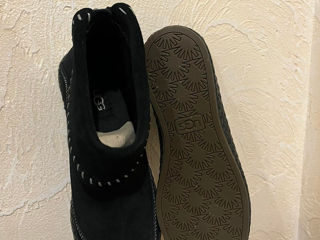 UGG  Varney 35.5 - 36 размер  ( осень весна ) foto 4