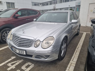 Mercedes E-Class foto 4