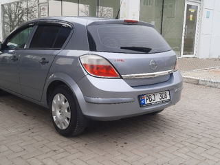 Opel Astra foto 5