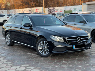 Mercedes E-Class foto 5