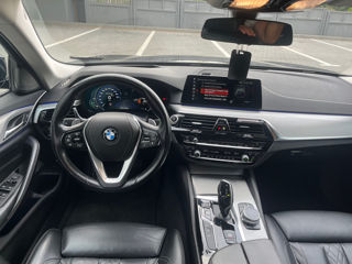 BMW 5 Series foto 7