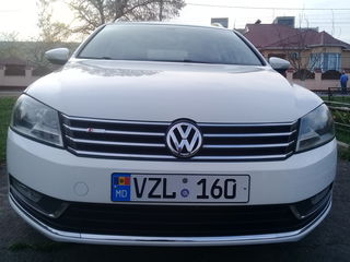 Volkswagen Passat foto 3