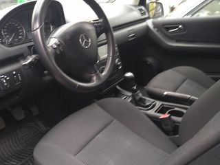 Mercedes A-Class foto 7