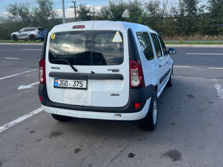 Dacia Logan foto 3