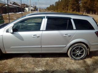 Opel Astra foto 3