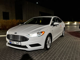 Ford Fusion foto 6