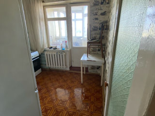 Apartament cu 3 camere, 70 m², Podul Chișinăului, Bălți foto 5