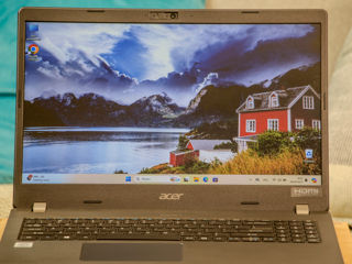 Acer TravelMate 15/ Core I5 10210U/ 16Gb Ram/ 256Gb SSD/ 15.6" HD!!! foto 7