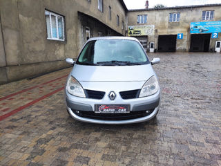 Renault Scenic foto 2