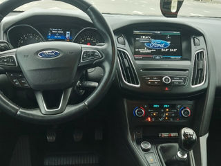 Ford Focus foto 9