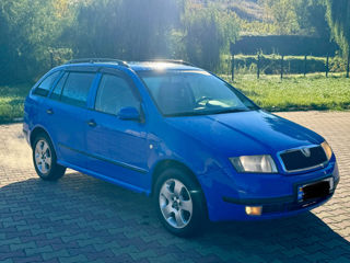 Skoda Fabia foto 2