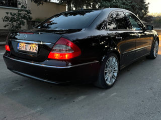 Mercedes E-Class foto 4