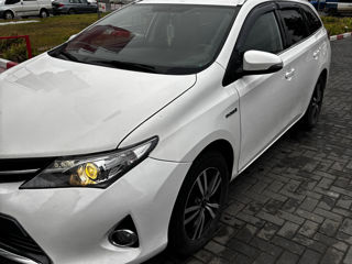 Toyota Auris foto 3