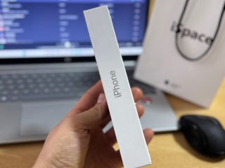 iPhone 16 pro max white foto 3