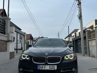 BMW 5 Series foto 2