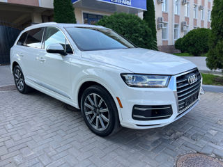 Audi Q7 foto 2