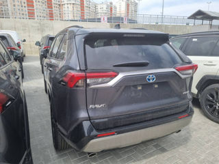 Toyota Rav 4 foto 9